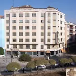 Condal Hotel 2*