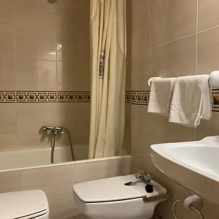 Condal Hotel