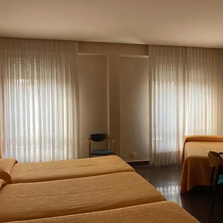 Condal 2* סלאמנקה